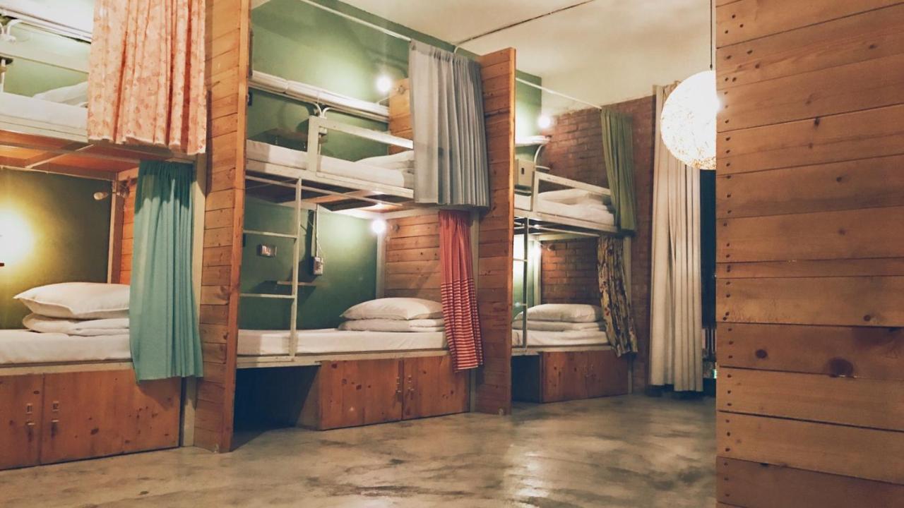 62巷背包客棧 Lane62 Hostel Longjing Exterior photo