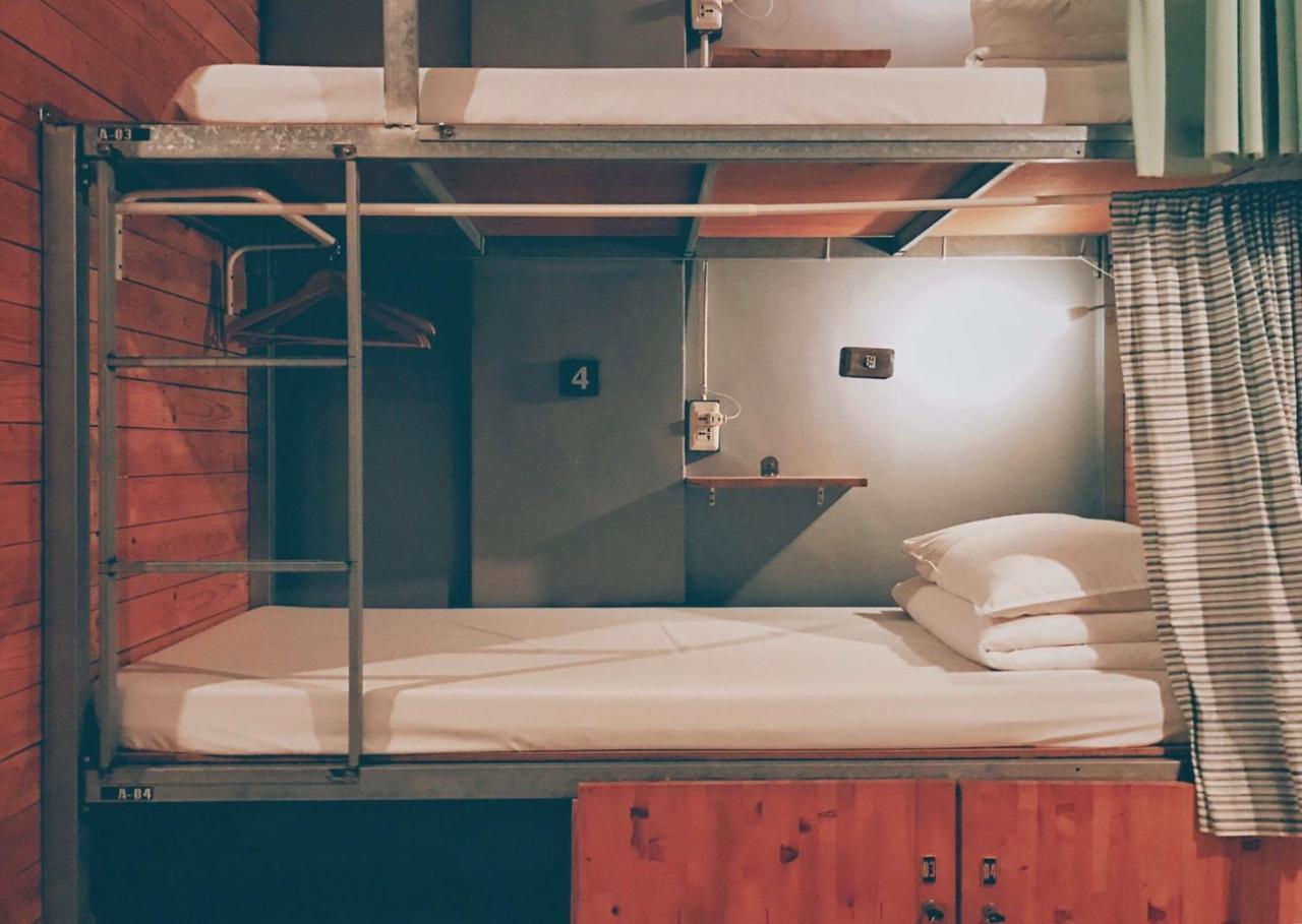 62巷背包客棧 Lane62 Hostel Longjing Exterior photo